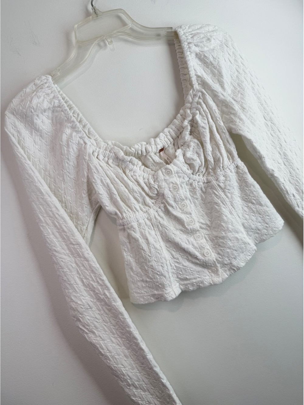 Free People White Textured Long Sleeve Cropped Button-Up Top Size S - Picture 3 of 6